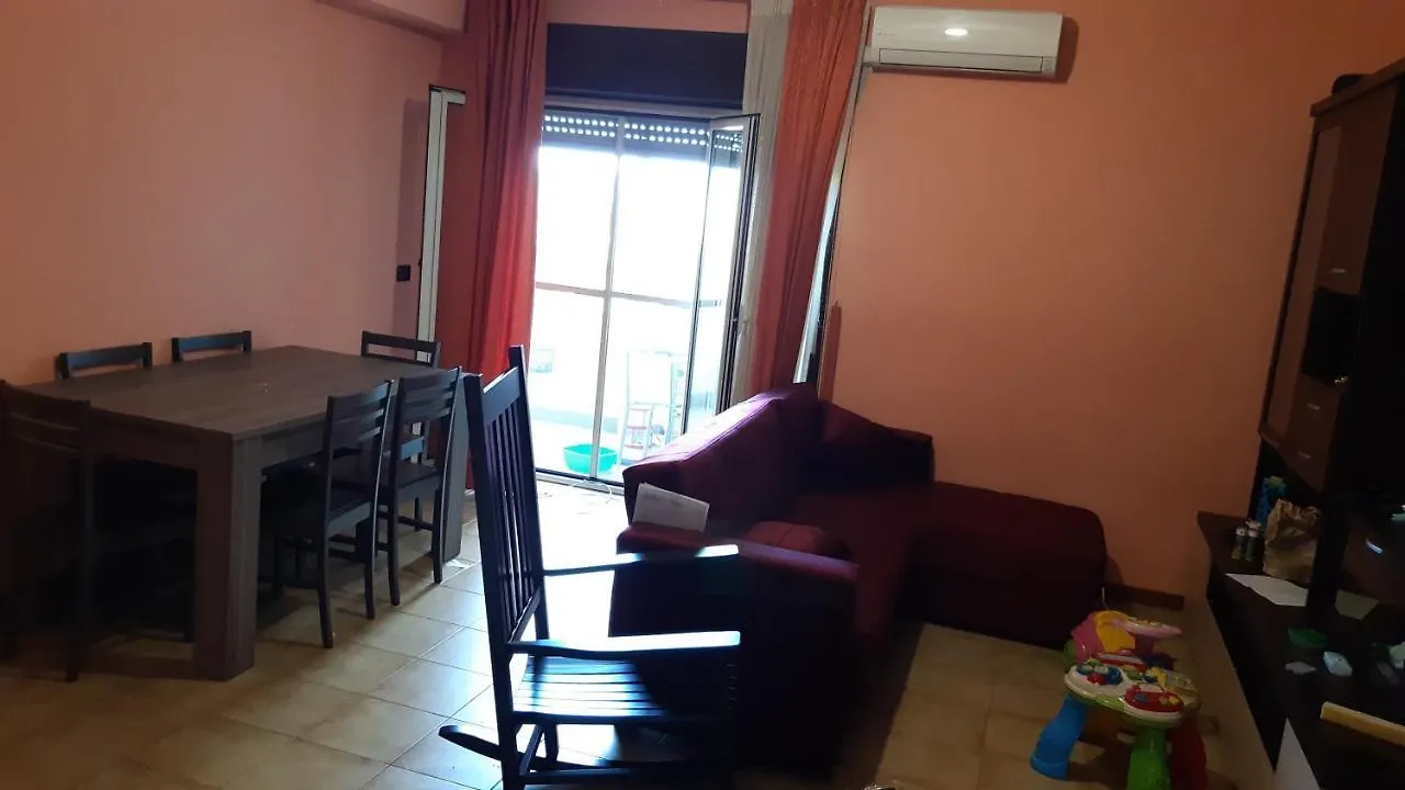 Casa Di Roberta Apartment Santa Teresa Di Riva Italy